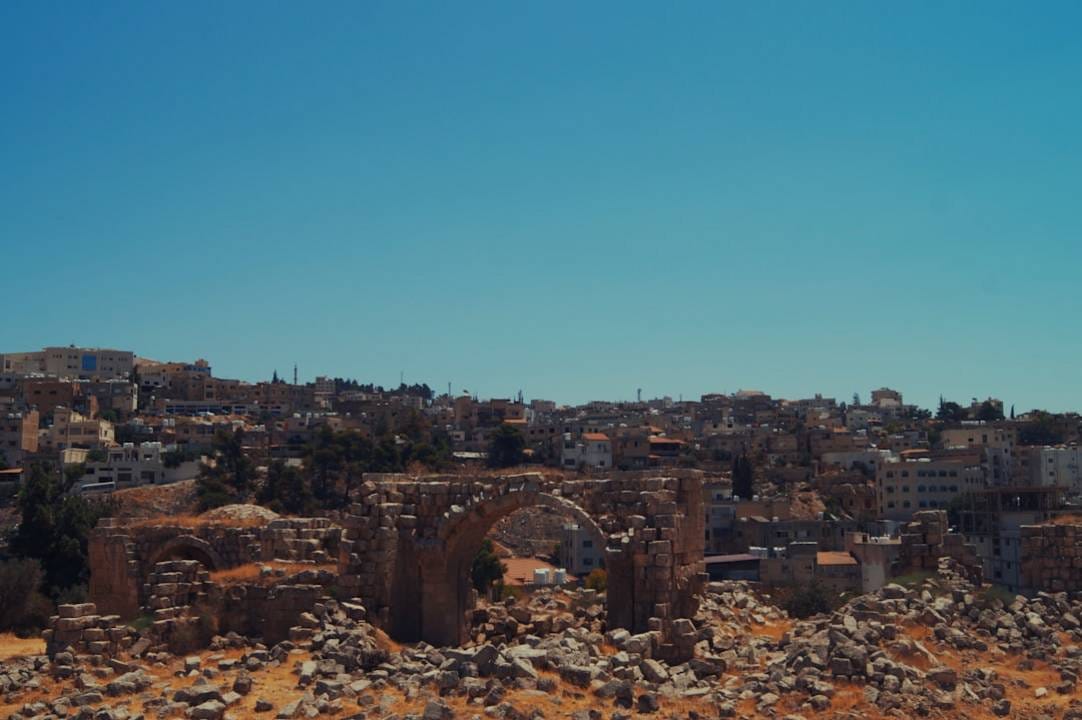 Place ovale : Un espace emblématique de Jerash