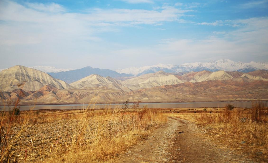 nature Ouzbékistan vs Kirghizistan