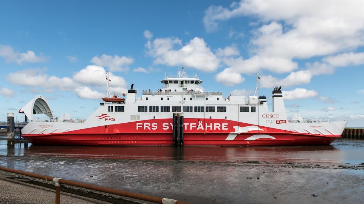 transport in Saint-Martin and Sainte-Lucie