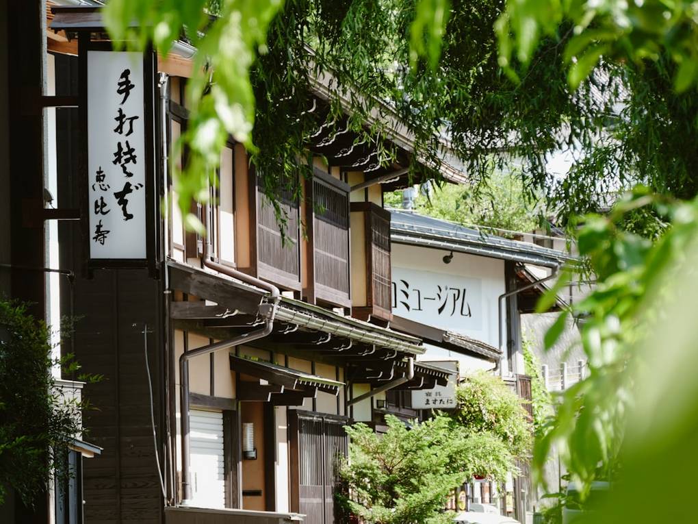 Quartier Sanmachi Sujisanmachi-sujiTakayama atmosphere