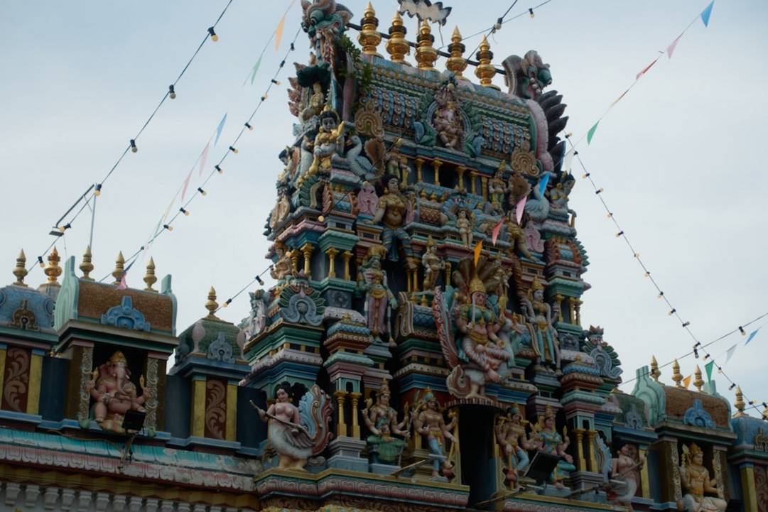 Visite du Temple Sri Mariamman dans Chinatown: Points forts et astuces 15 Visite du Temple Sri Mariammansri-mariamman-templeChinatown scenery