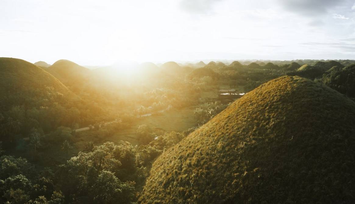 Chocolate Hillschocolate-hillsBohol highlights